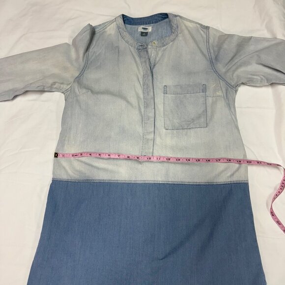 Old Navy Two Tone Denim/Chambray Shirt Dress, Medium, EUC - Picture 9 of 11